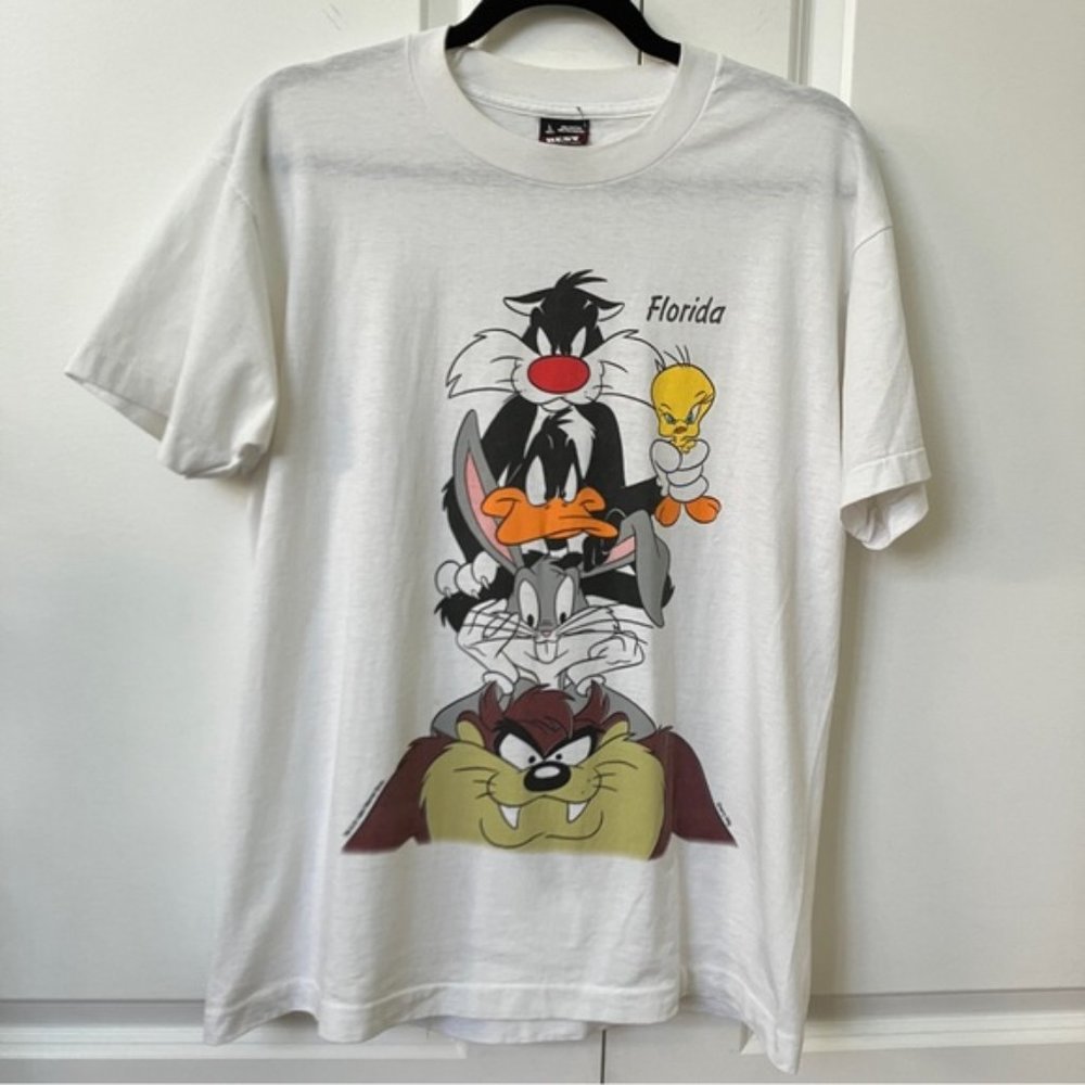 Vintage 1994 Looney Tunes Florida White Graphic Crewneck Shirt